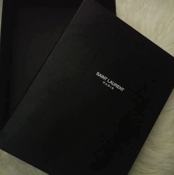 Saint Laurent Gift Box - Picture 4 of 5